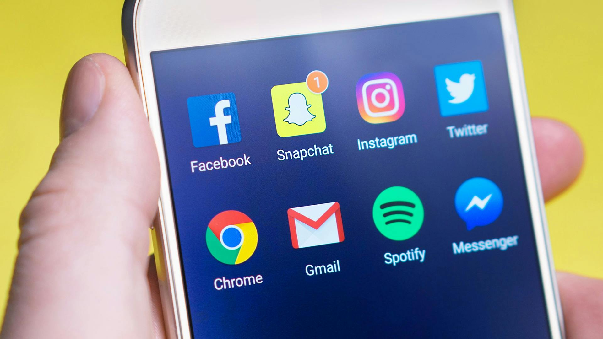 Effective Guide to Change Your Apple ID in 2025 – Discover the Steps!