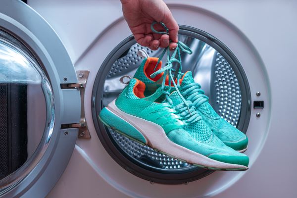 Effective Ways to Wash Sneakers in 2025: Tips for a Fresh Look!